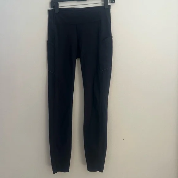 Lululemon Black Women's Pants leggings - Picture 1 of 9